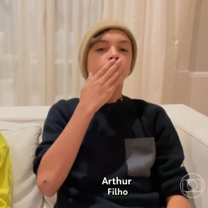 Filho de Eliana, Arthur impressionou pela ótima dicção