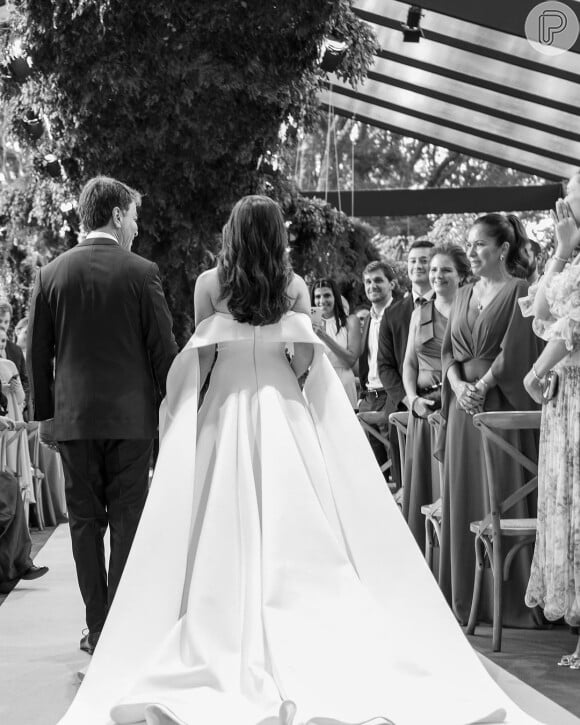 Casamento de Juliana Felmanas, herdeira da Cimed: vestido de noiva encantou famosas como Maisa Silva e Angélica