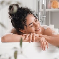 Banho premium: 5 passos para um banho digno de SPA