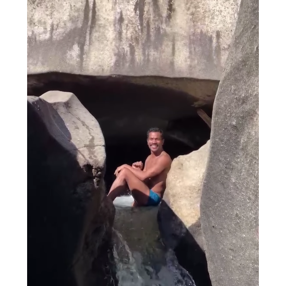 Samuel de Assis compartilhou um vídeo belíssimo explorando as belezas do Vale da Lua, em Goiás