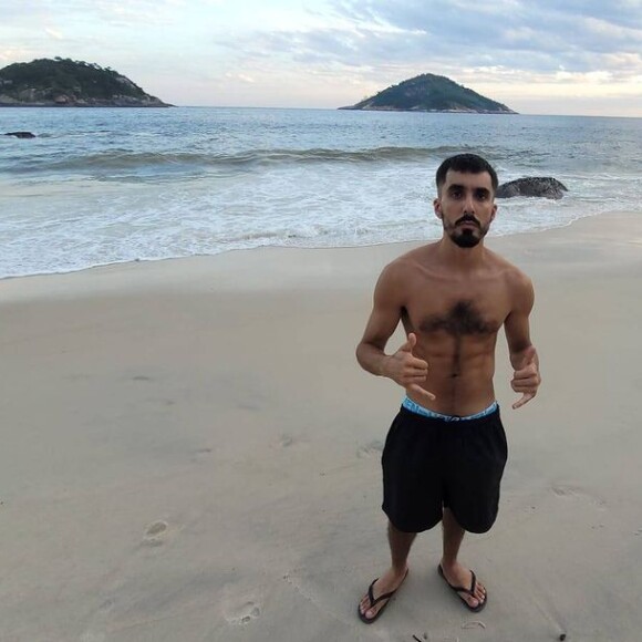 Big Bambu ganhou este apelido pelo órgão genital de 24 centímetros