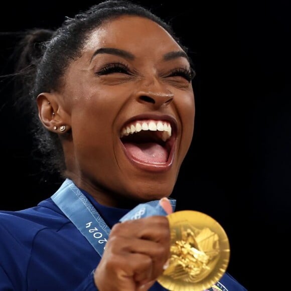 Simone Biles ironizou a reação de MyKayla Skinner após mandar uma indireta a ela