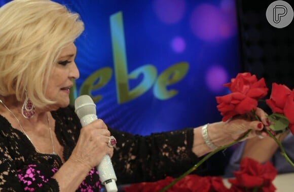 Hebe Camargo trocou o SBT pela RedeTV! em 2011