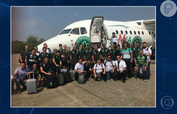 Carlinhos fez suposta "previsão" para o ano de 2016 em programa de televisão, sobre a queda de uma aeronave com um time de futebol.