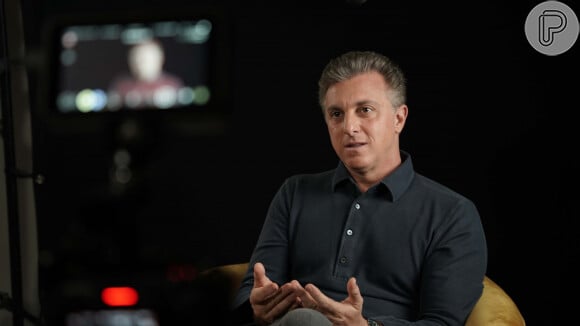 Luciano Huck 'falou que quando ele recebeu a notícia [da morte de Silvio Santos] a primeira que ele pensou foi em mim', disse Sonia Abrão