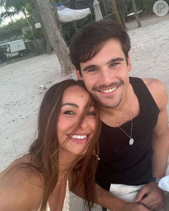 Sabrina Sato e Nicolas Prattes estão oficialmente juntos desde o Carnaval de 2024