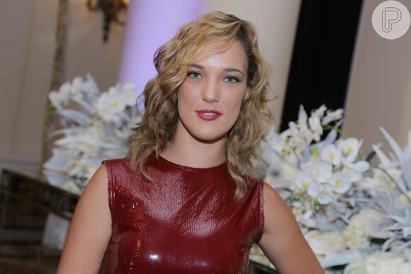 Adriana Birolli também compareceu à cerimônia do Prêmio Cesgranrio de Teatro, no Rio de Janeiro