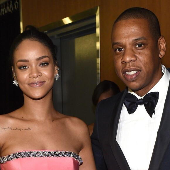 Rihanna foi traficada por Jay-Z? Teoria bizarra toma conta da internet após prisão polêmica de P. Diddy