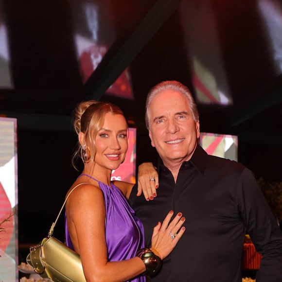 Ana Paula Siebert e Roberto Justus também estiveram presentes na festa de Fabiana Justus
