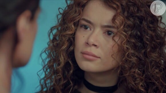 Sirin tenta envenenar Hatice contra Bahar