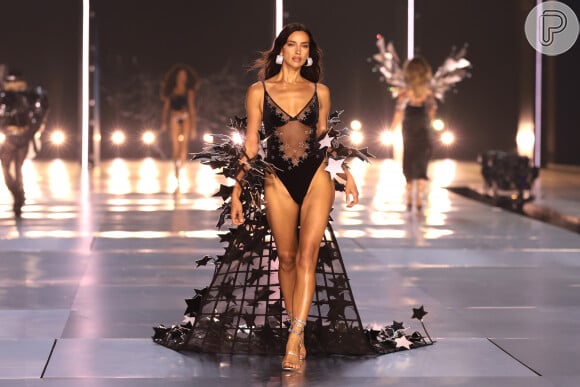 Victoria's Secret Show 2024: fotos do comeback que reuniu Adriana Lima, Alessandra Ambrosio, Bella Hadid e mais modelos famosas