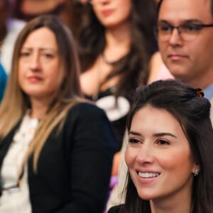 Filha de Silvio Santos, Daniela Beyruti acredita que a irmã Rebeca Abravanel tem potencial para assumir o 'Vem Pra Cá'