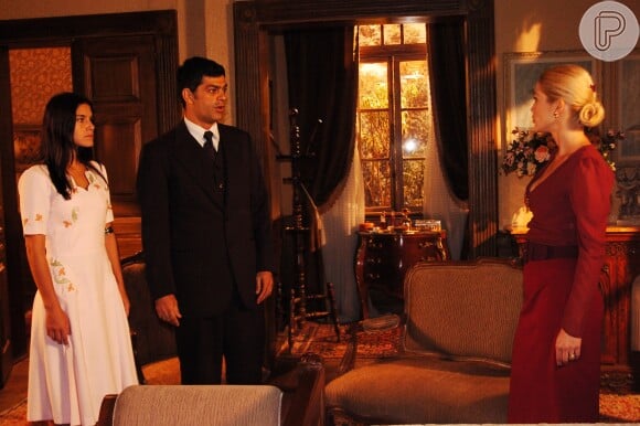 Na novela 'Alma Gêmea', Serena (Priscila Fantin) e Rafael (Eduardo Moscovis) foram perseguidos por Cristina (Flávia Alessandra)