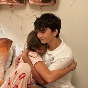 Gisele Bündchen já é mãe de Vivian e Benjamin, do casamento com Tom Brady.
