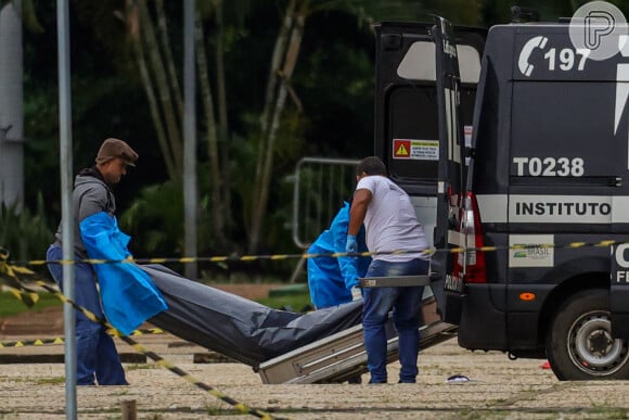 Corpo de homem que planejou atentado foi retirado do local na manhã desta quinta-feira (14)