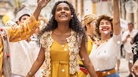 Duda Santos é a protagonista de Garota do Momento