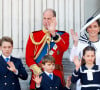 Princesa Charlotte é filha de Kate Middleton e de Príncipe William. Ela tem os irmãos Louis e George.