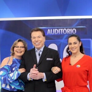 Silvia Abravanel foi adotada por Silvio Santos quando bebê. Na foto, apresentadora com a irmã Cintia Abravanel