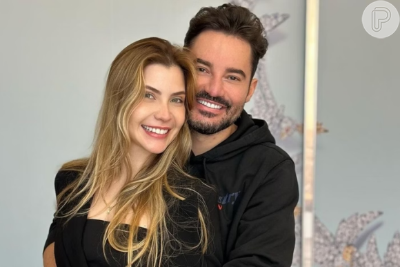 O cantor sertanejo Fernando Zor, que faz dupla com Sorocaba, assumiu publicamente o namoro com a médica dermatologista Lara Bissi