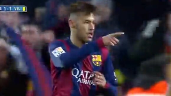 Neymar marca um gol na vitória de 3x2 do Barcelona sobre o Villarreal