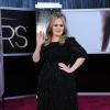 Segundo 'US Weekly', Adele pretende se casar em segredo