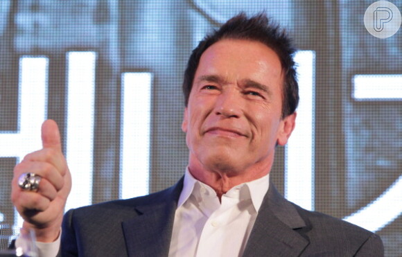 Arnold Schwarzenegger foi premiado com o título de Mister Universo aos 18 anos e venceu sete vezes o concurso Mr. Olympia