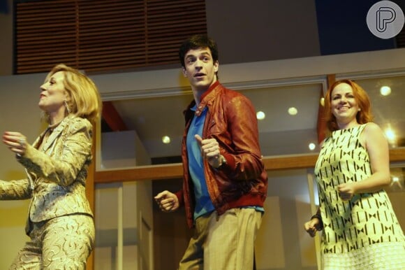 Mateus Solano estreou no Rio com a peça 'Do Tamanho do Mundo' nesta sexta-feira, 10 de maio de 2013