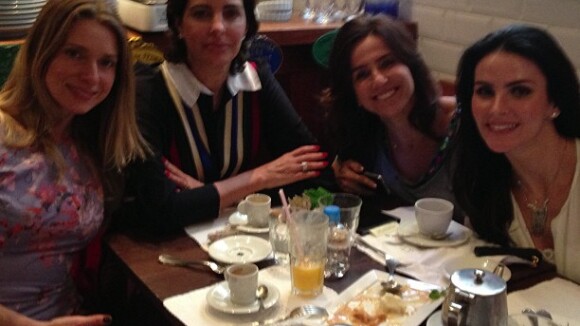Leticia Spiller e Lisandra Souto, inimigas em 'Salve Jorge', almoçam juntas