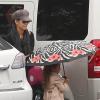 Halle Berry leva filha à escola em 30 de novembro de 2012