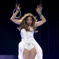 Jennifer Lopez apresenta 'Live It Up' na final do 'American Idol 2013'