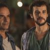 Vicente (Angelo Antonio) já foi apresentado a Miguel (Domingos Montagner) por Pedro (Jayme Matarazo) como João, o chefe do grupo de pesquisas de Noronha, em 'Sete Vidas'