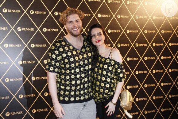 Thiago Fragoso e Mariana Vaz assistem ao show da Madonna
