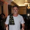 O ator Oscar Magrini sorri ao chegar ao show da Madonna no Rio