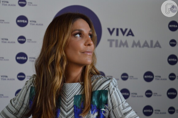 Ivete Sangalo faz show em homenagem a Tim Maia na praia do Pina, em Recife, Pernambuco, neste domingo, 26 de abril de 2015