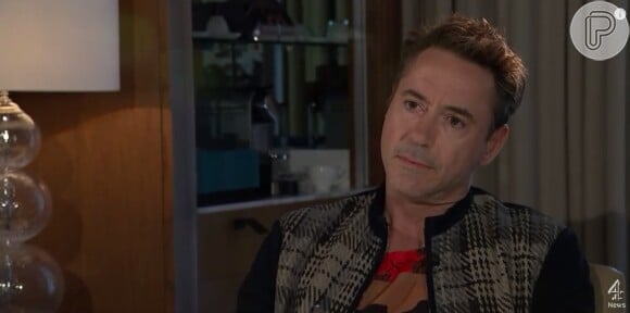 Robert Downey Jr. se irrita com jornalista ao ser perguntado sobre passado com drogas e álcool