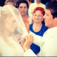 Carolina Dieckmann e marido comemoram aniversário de casamento: '8 anos do sim'