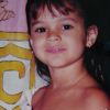 Bruna Marquezine com 6 anos, em foto tirada na escola em que estudava
