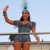 Ivete Sangalo é outra cantora que aposta em looks glamourosos para se apresentar em shows