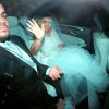 Preta Gil deixa hotel vestida de noiva e vai para igreja se casar com Rodrigo Godoy, nesta terça-feira, 12 de maio de 2015