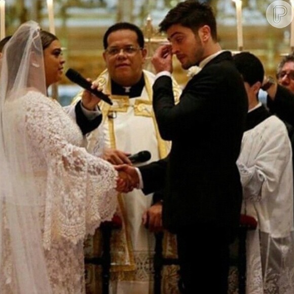 Rodrigo Godoy está em êxtase por ter se casado com Preta Gil. 'Felicidade me consome! Foi simplesmente INCRÍVEL', declarou o personal trainer na legenda da foto publicada em seu Instagram nesta quarta-feira, 13 de maio de 2015