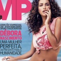 Débora Nascimento posa de biquíni e ganha título de 'mulher perfeita' em revista