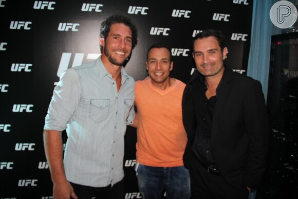 Flávio Canto, Howie D., dos Backstreet Boys, e o diretor-geral do UFC no Brasil, Giovani Decker