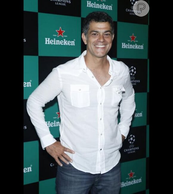 Eduardo Moscovis vai interpretar um gay enrustido na novela 'A Regra do Jogo', trama que substitui 'Babilônia' no horário nobre da Rede Globo