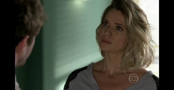 Benjamin (Maurício Destri) vai confrontar a mãe, Soraya (Letícia Spiller), ao saber que Grego (Caio Castro) foi envenado em 'I Love Paraisópolis'