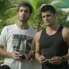 Guto (Bruno Gissoni) e Fred (Felipe Ribeiro) são melhores amigos, na novela 'Babilônia'