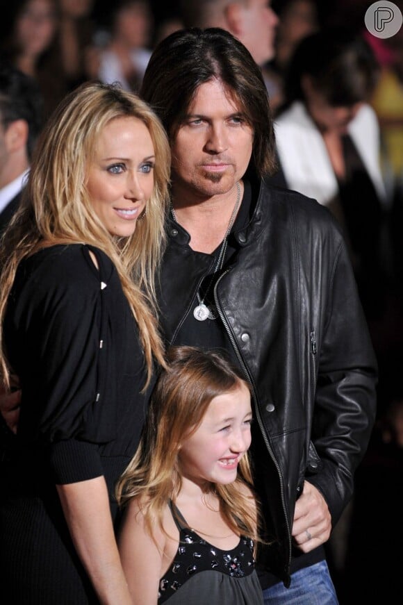 Billy Ray Cyrus e Tish Cyrus, pais de Miley Cyrus, estão se divorciando, em 13 de junho de 2013