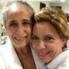 A apresentadora Astrid Fontenelle também publicou uma imagem com Maria Bethânia, desejando saúde