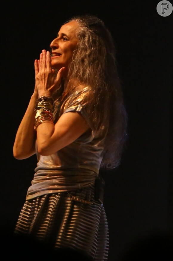 Maria Bethânia é considerada uma das melhores intérpretes do Brasil