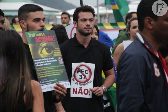 Sidney Sampaio no protesto contra o PEC 37, no Rio