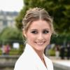 A it girl Olivia Palermo confere o desfile de alta-costura da Dior, na França